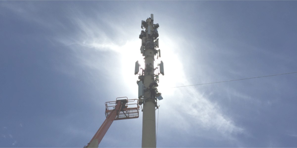 IRONCLAD Tower Solutions Photo, TEXT